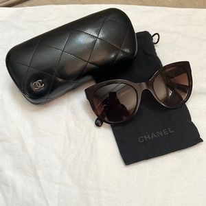 Chanel sunglasses in tortoise. Bag and case included.